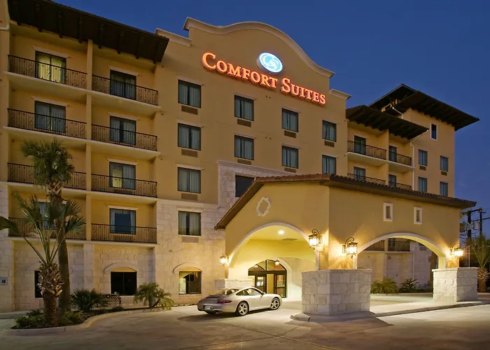 Comfort Suites Alamo-River Walk