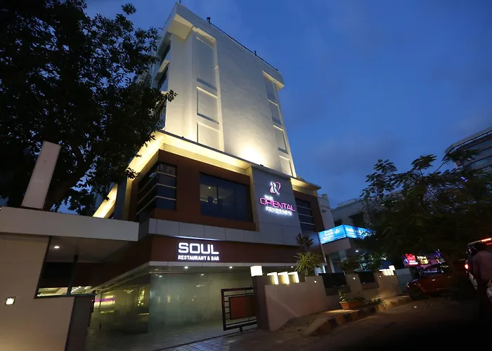 5 star hotels Oriental Residency
