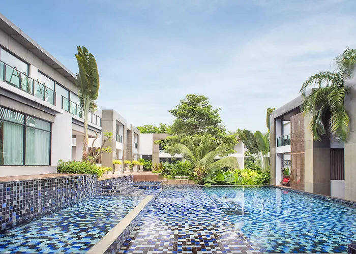 Luxury hotel only: Idyllic Concept Resort