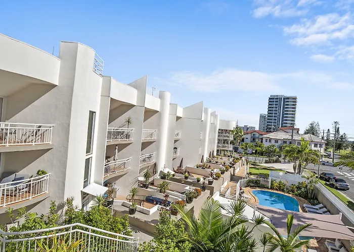 Kirra Palms Holiday Apartments