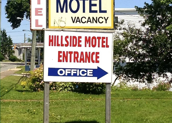 Cheap hotel: Hillside Motel