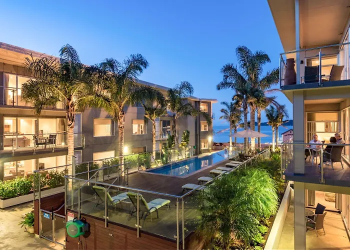 Edgewater Palms Apartments