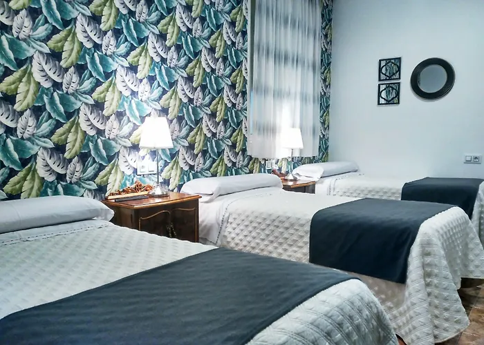 Pension Guide Hostal Bruna Paseo Del Prado