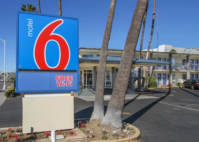  Motel 6 San Diego, Ca Airport Harbor