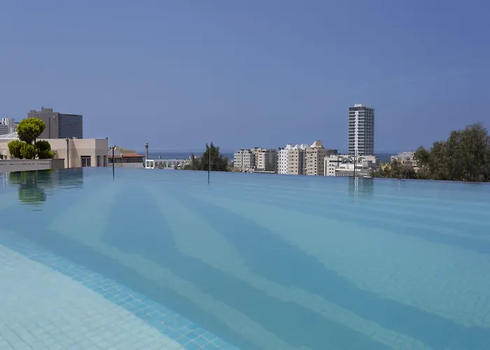 Hotel with pool: Poli House By Afi Hotels