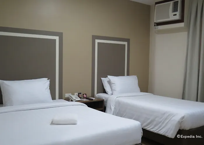 S & Residences