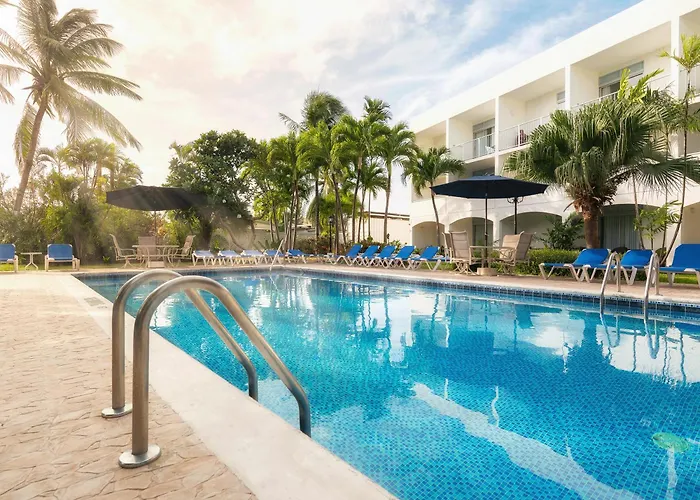 Luxury hotel only: Time Out Hotel