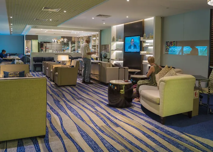 Resort: Ambassador Transit Lounge Terminal 3