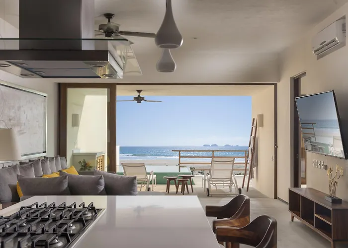 Self catering: Marea Beachfront Villas