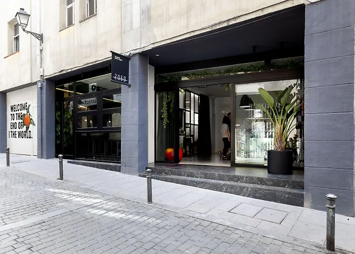 Hostel: 2060 The Newton Hostel