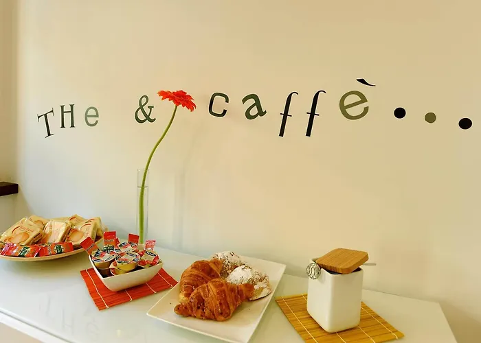 B&B only: Honey Rooms