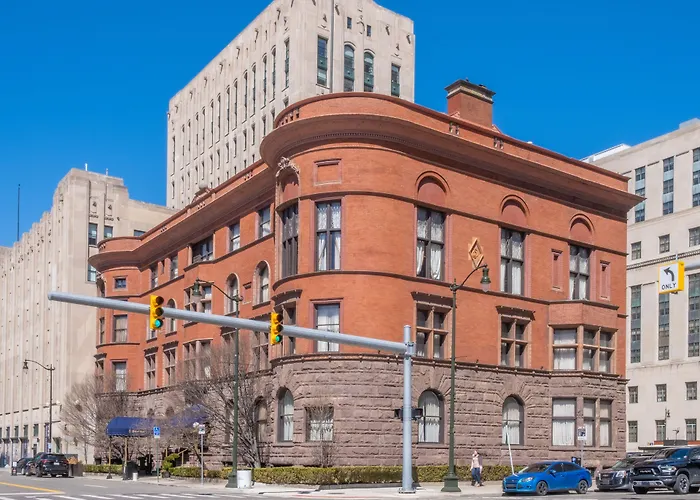 Detroit Club