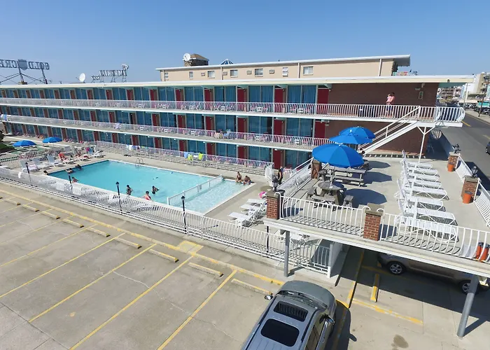 Motel: Gold Crest Motel