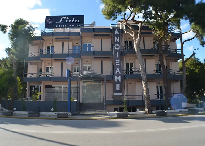 Hotel Jacuzzi Privatif Lida (Adults Only)
