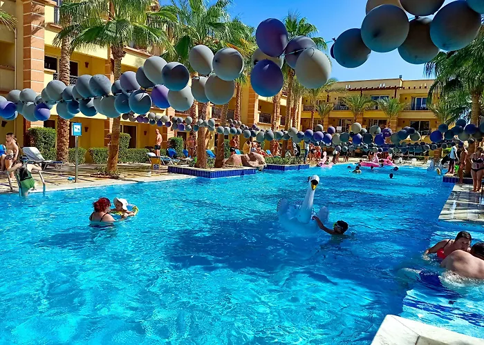 Hotel de luxo Apenas: Sea Beach Aqua Park Resort Managed By Blue Resorts