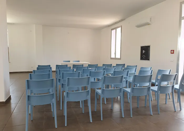 Hotel Con Piscina Travini
