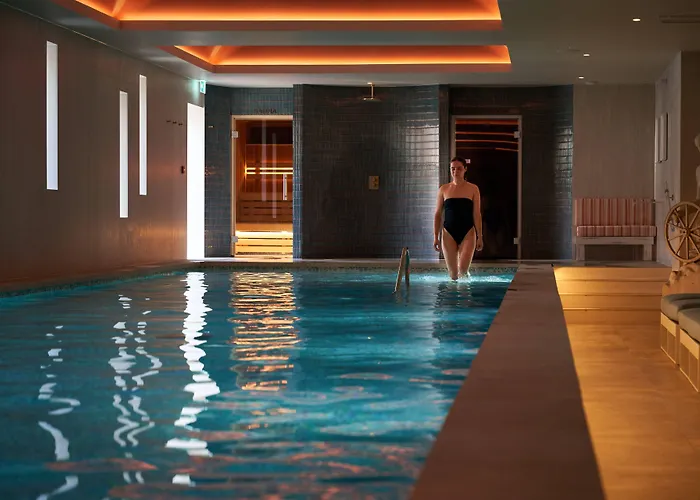 In Luxury hotels Nici