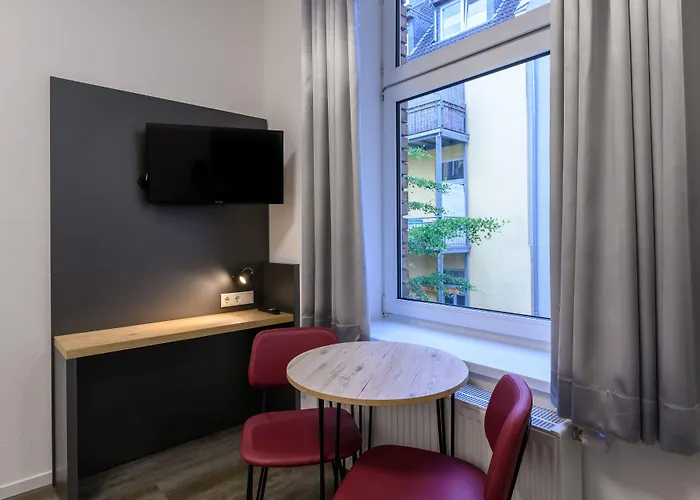 Pet Friendly hotel: Sonata City Hotel