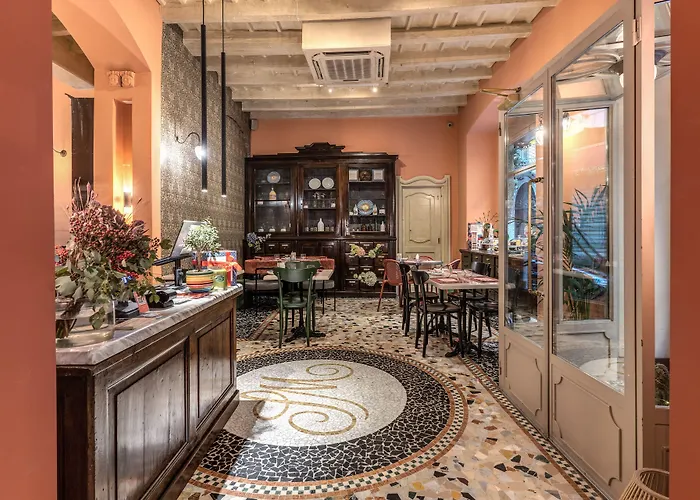 Hotel Santa Marta Suites