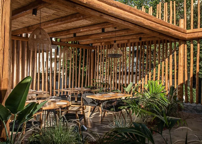 Indigo Inn Casa Adults Only