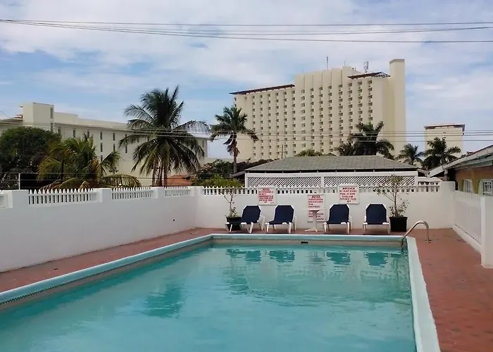 3 star hotel: Village Hotel