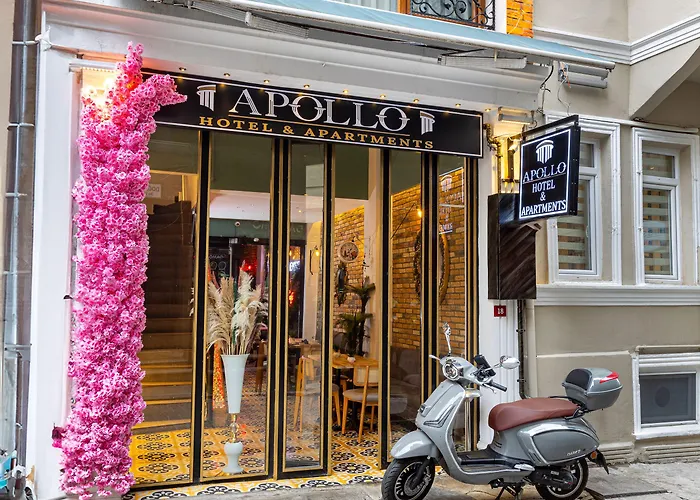 Family Hotel: Apollo Hotel & Apartments