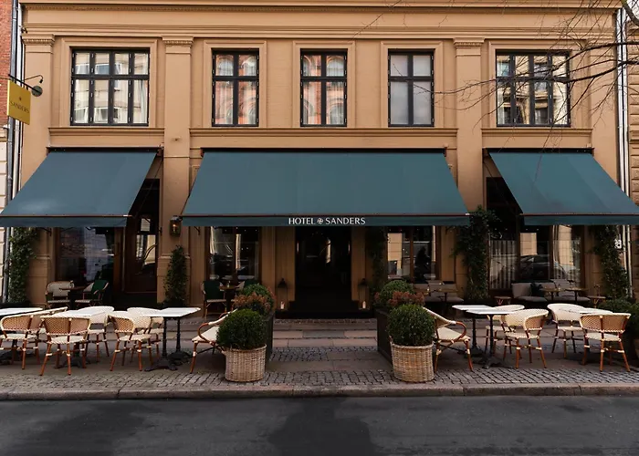 Hotel: Hotel Sanders