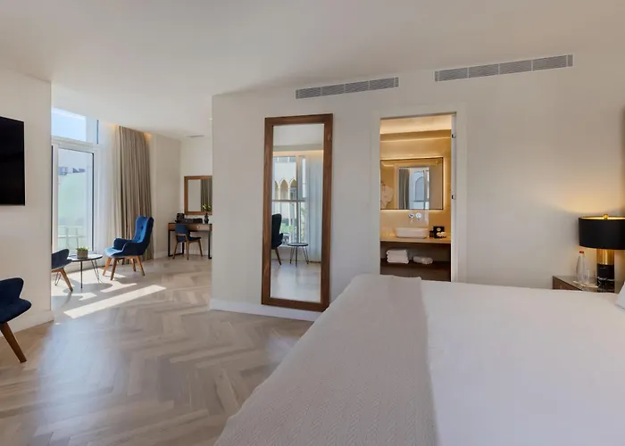 Herbert Samuel Opera Tel Aviv