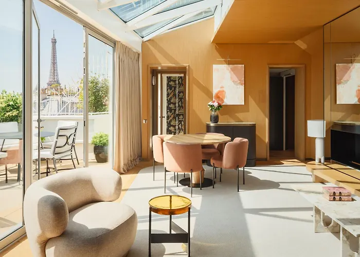 5 star hotel: Hotel De Sers Champs Elysees Paris