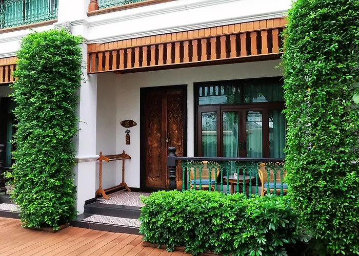 Sunday Villa Sirilanna