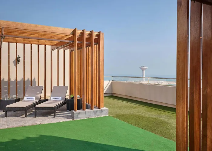 Hotel with Tennis: Le Meridien Al Khobar