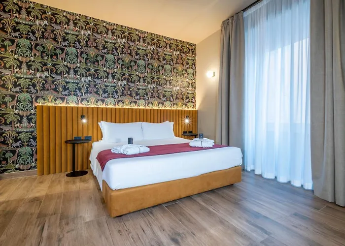 Ht Residence Maximus