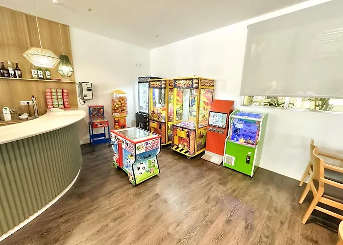 Hotel de 4 estrelas: Eix Lagotel Holiday Resort