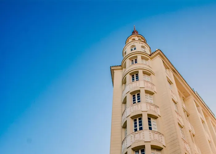 Fera Palace