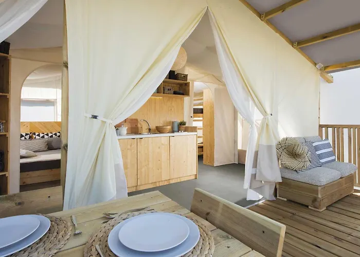 Centraal gelegen hotel: Camping Baia Verde