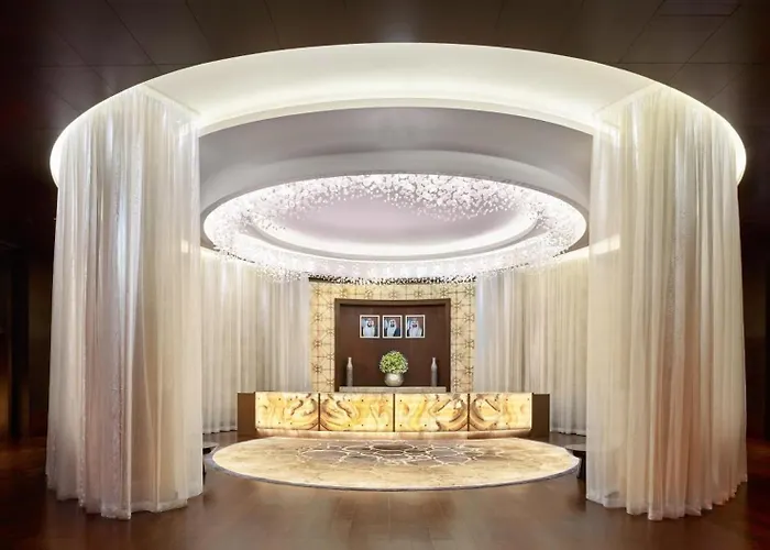 Grand Hyatt Abu Dhabi & Residences Emirates Pearl