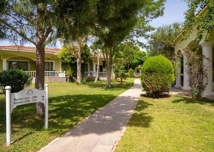 Hotels with pool Anadolu s Didim Club