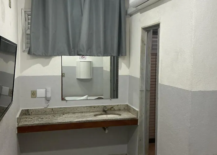 Hotel do aeroporto: Hotel Angely