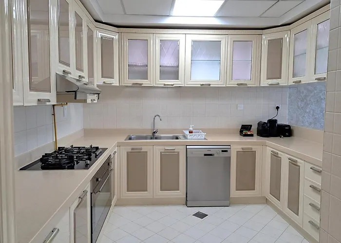 Barcelo Residences Dubai Marina