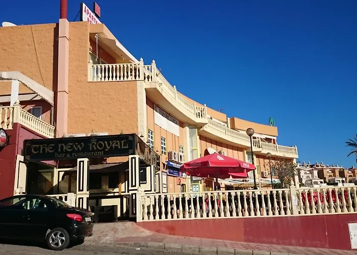 Hotel cerca del colegio: Apartamentos Bellavista