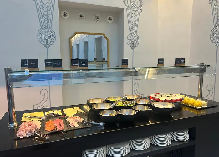 Hotel: Oriente Atiram