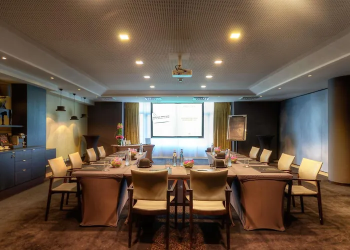 Luxury hotel only: Le Louise Hotel Brussels - Mgallery Collection