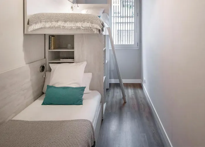 Alquiler de vacaciones: Feelathome Poblenou Beach Apartments