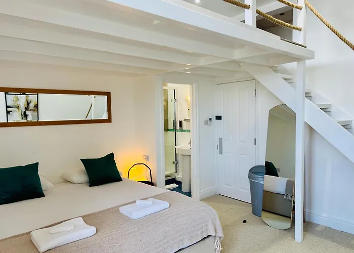 The Hostels Reef Lodge
