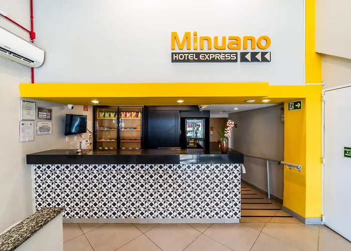 Minuano Express próx Orla Lago Guaíba, Mercado Público, 300 m Rodoviária