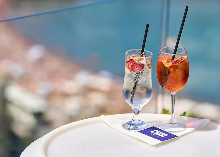  Holiday Inn Express - Malta By Ihg