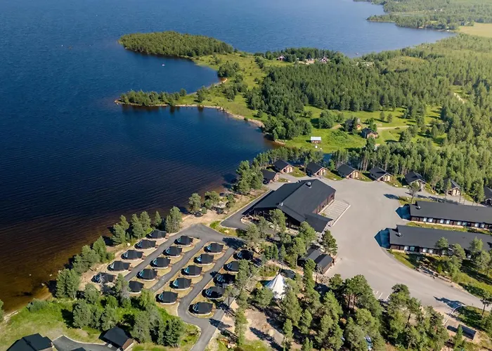 Wilderness Inari&Igloos