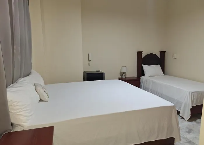 Hoteles con Jacuzzi En Edificio Amapola Zona Colonial Malecón