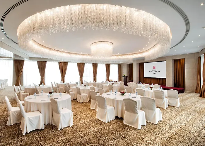 Luxury hotel only: Grand Millennium Dubai