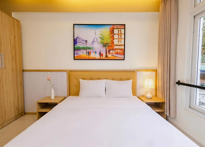 Palmier Hotel - Art House Da Nang